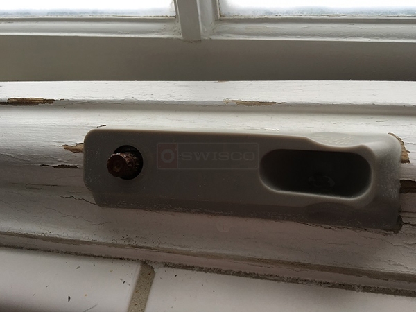 User submitted a photo of a window operator.