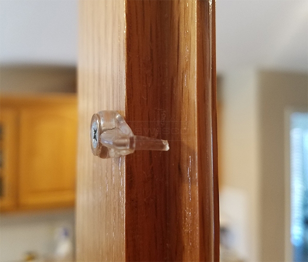 User submitted a photo of a glass clip.