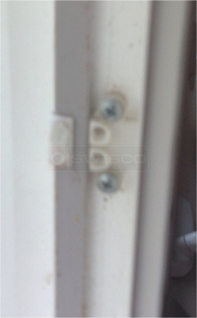 User submitted image of their window hardware.