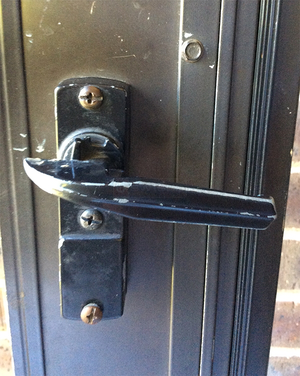 User submitted a photo of a storm door handle.