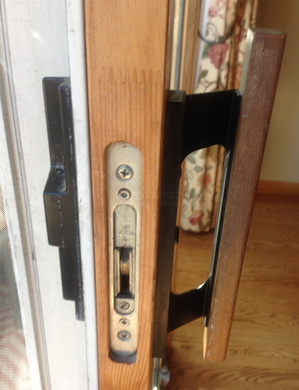 User submitted a photo of patio door hardware.