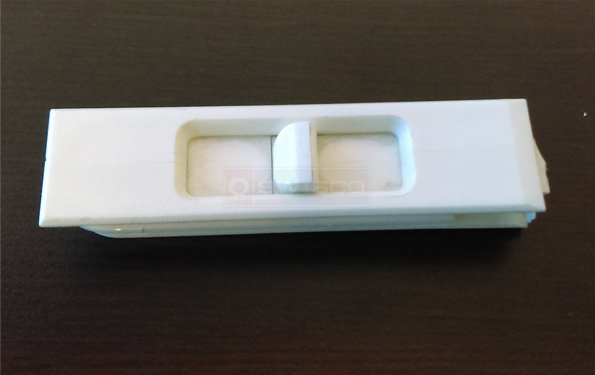 User submitted image of their window hardware.