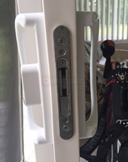 User submitted image of their door hardware.