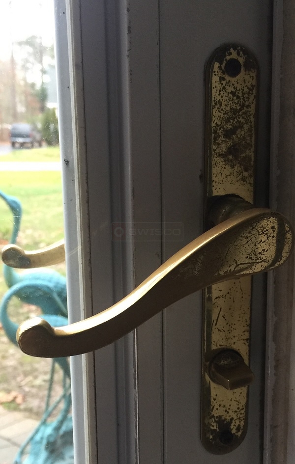 storm door handle
