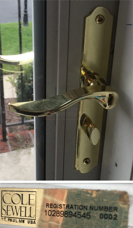 Storm door handle