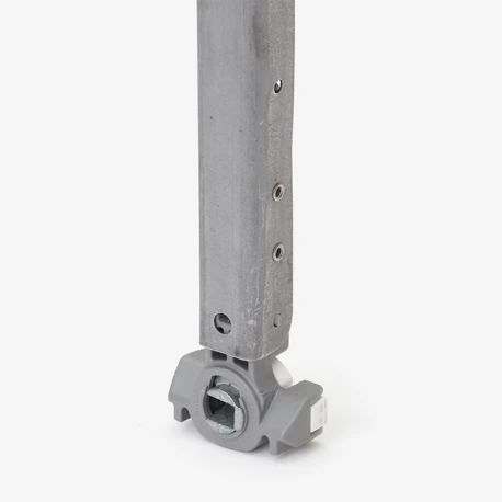 Close up of the bottom of the 795 channel balance