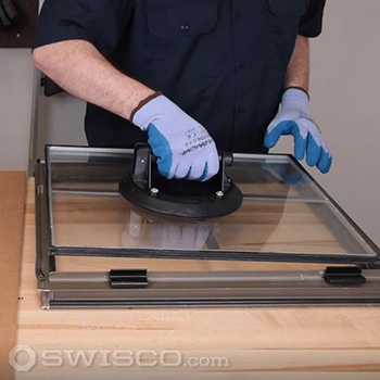 Use vacuum-powered grip