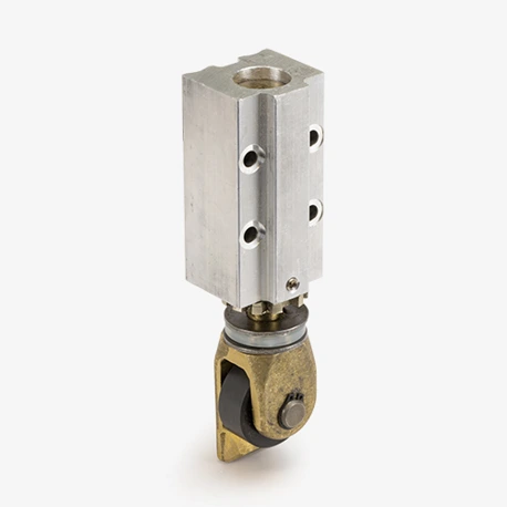 Outboard Recessed Caster Image