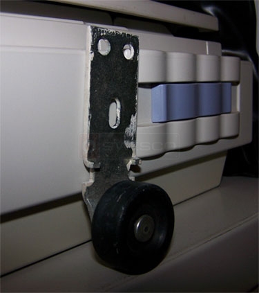 Customer image of their closet door roller.