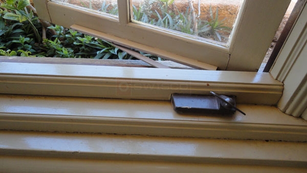 User submitted photo of their window operator.