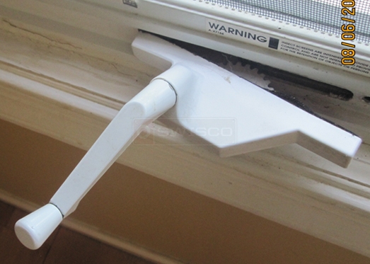 User submitted photo of window crank operator.