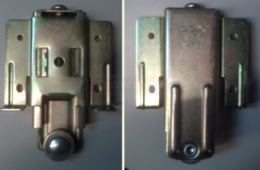 A customer submitted photo of a mirror wardrobe roller.