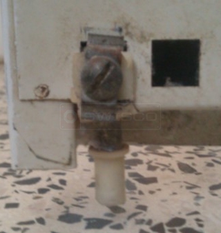 A customer submitted photo of pivot pins.