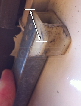 A SWISCO example of a bottom shoe width.