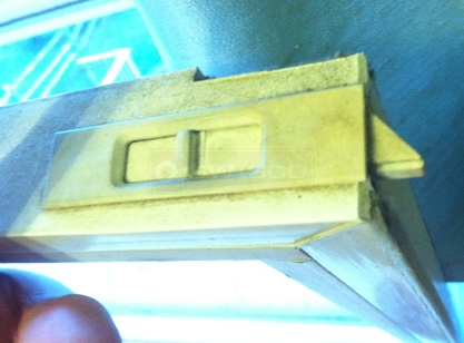 User submitted picture of window latch for Alcoa window.