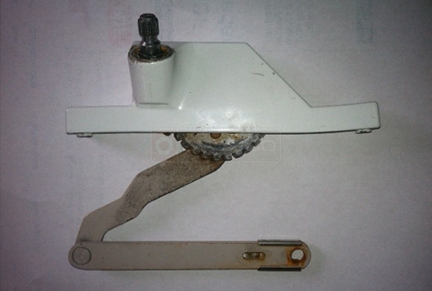 A user submitted image of crank operator