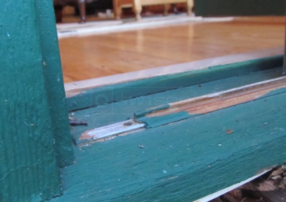 A user submited photo of sliding track