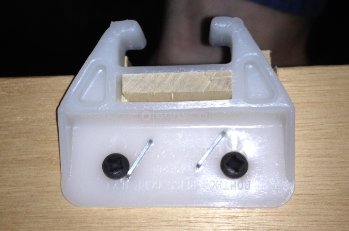 User submitted a photo of a drawer guide.