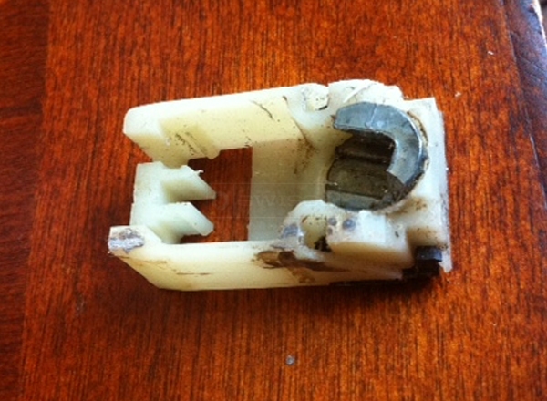 User submitted a photo of a pivot shoe.