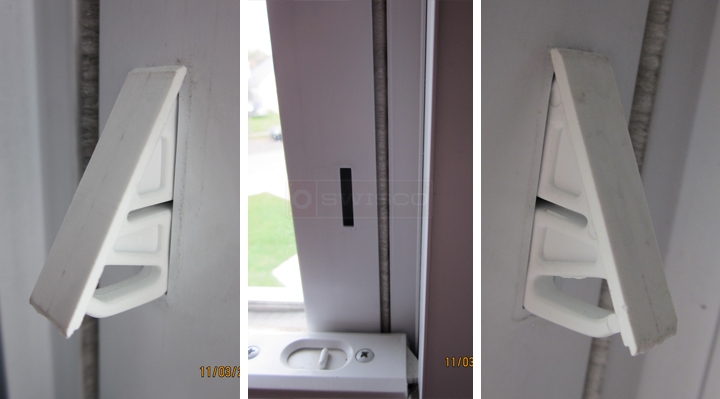 User submitted photos of a window latch.