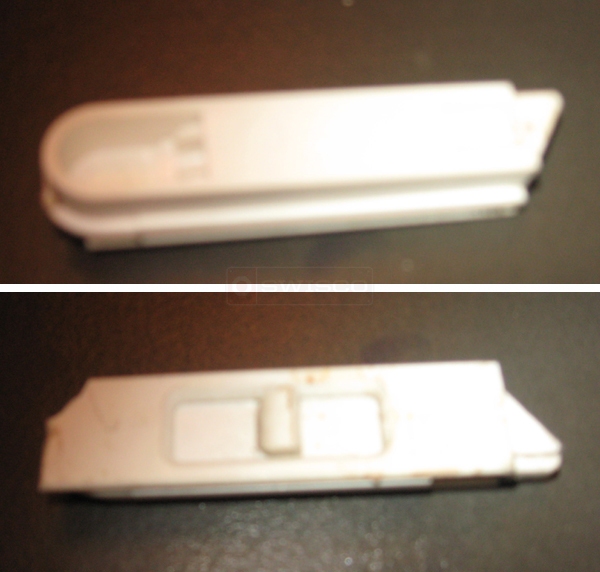 User submitted photos of a window latch.