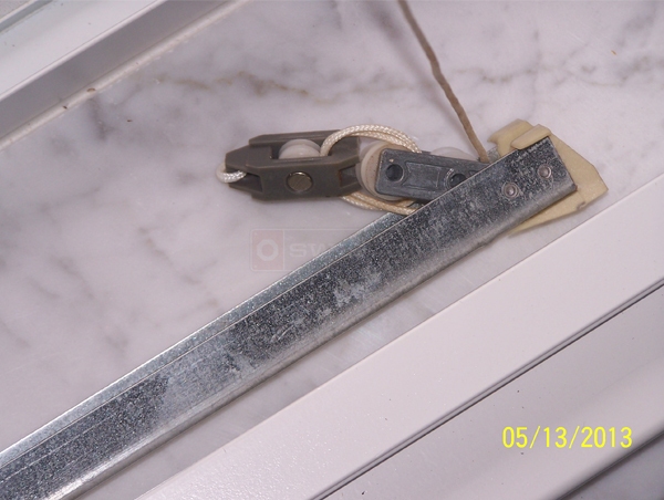 User submitted photos of a window balance.