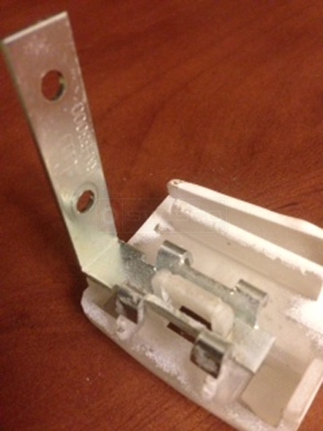 User submitted a photo of mirror door hardware.