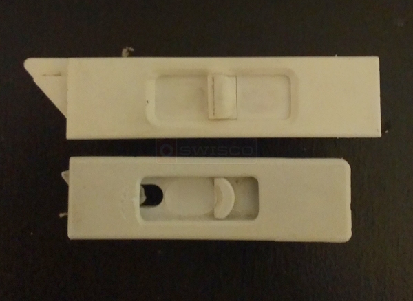 User submitted a photo of tilt latches.