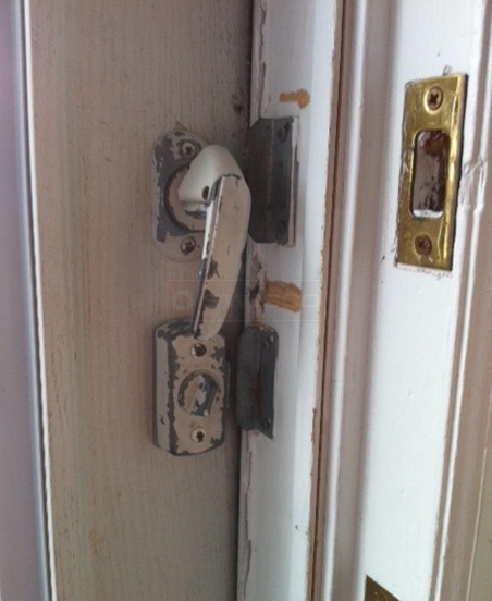 User submitted a photo of a storm door handle.