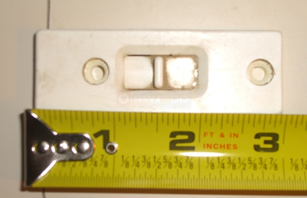 User submitted a photo of a tilt latch.