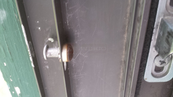 User submitted a photo of window hardware.