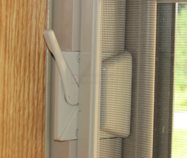 User submitted a photo of a window lock.