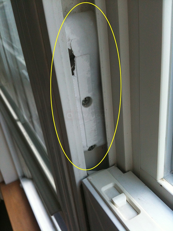 User submitted a photo of window hardware.
