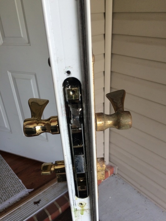 User submitted a photo of door hardware.