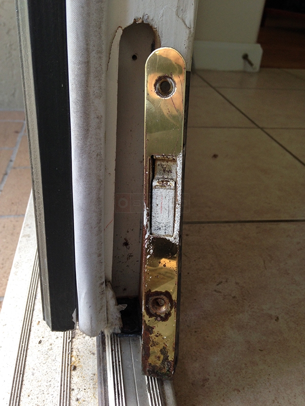 User submitted a photo of a mortise lock.