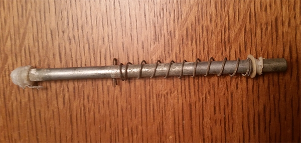 User submitted a photo of a pivot pin.