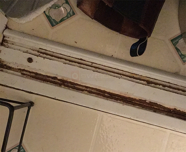 User submitted a photo of closet door track.