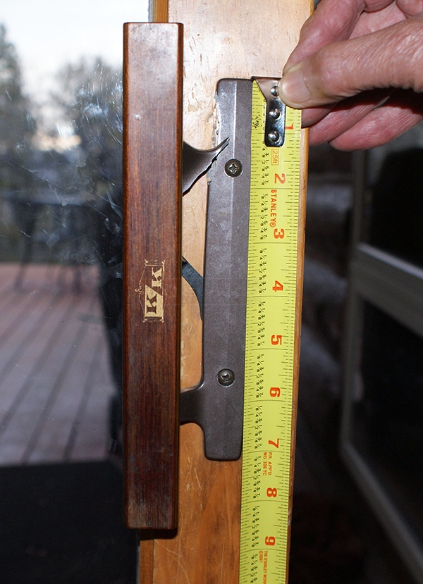 User submitted a photo of a patio door handle.