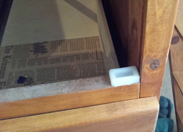 User submitted a photo of drawer hardware.