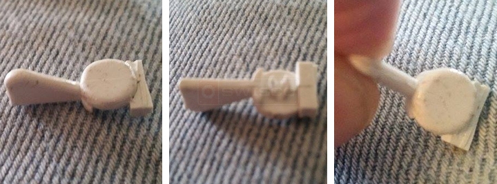 User submitted photos of a screen clip.