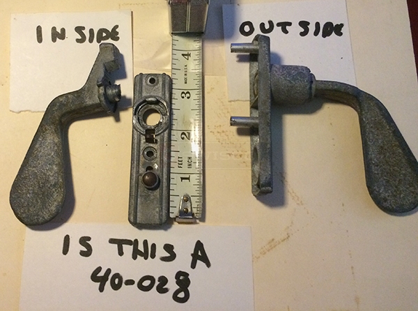 User submitted photos of a storm door handle set.