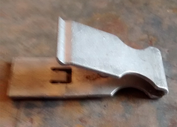 User submitted a photo of a slide latch.