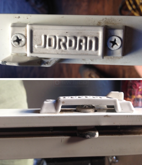 User submitted a photo of a window lock.