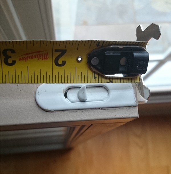 User submitted a photo of a tilt latch.