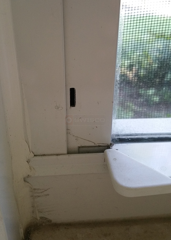 User submitted a photo of window hardware.