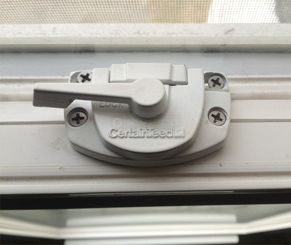 User submitted a photo of a window lock.