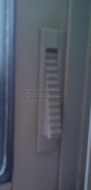 User submitted image of their window hardware.