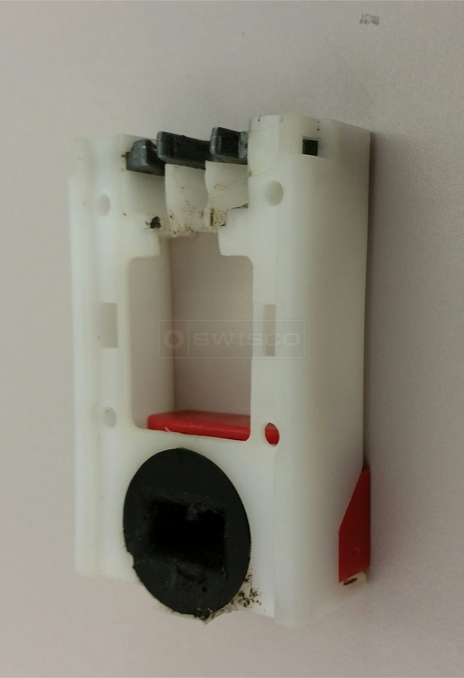 User submitted image of their window hardware.