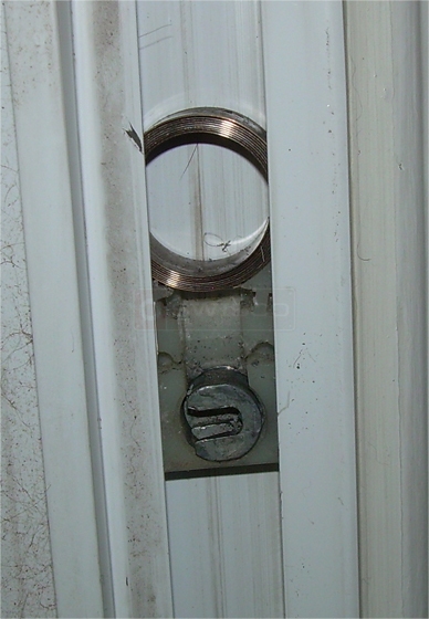User submitted image of their window hardware.