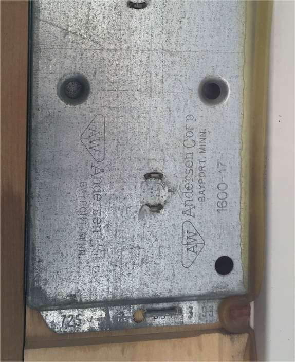 User submitted image of their window hardware.